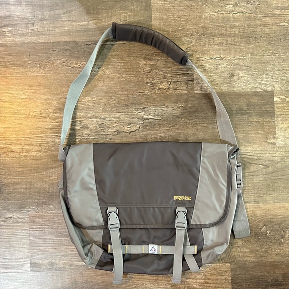 Jansport Bags Jansport Crossbody Messenger Bag Laptop Padded Large